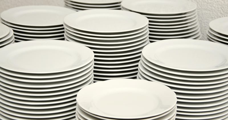 Porcelaine au lave vaisselle : nos conseils pour ne rien casser