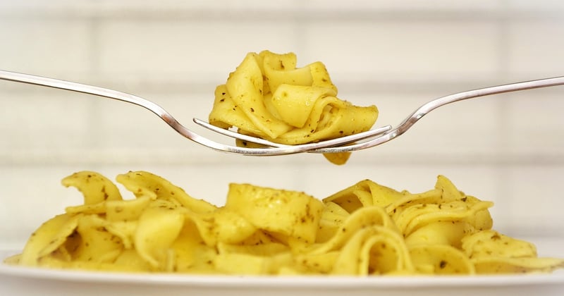 Cuisine avec tomette : nos idées pour un sol authentique et chaleureux